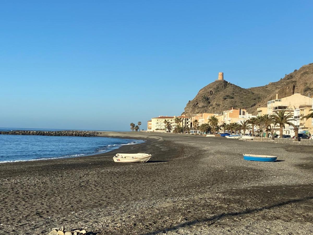 Apartamento La Mamola Εξωτερικό φωτογραφία